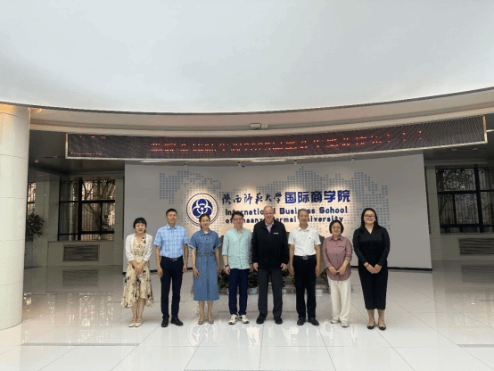 Dr. Geoff Perry, Executive Vice President of AACSB, and Mr. Xu Guodong, Head of AACSB East Asia, Visit IBS